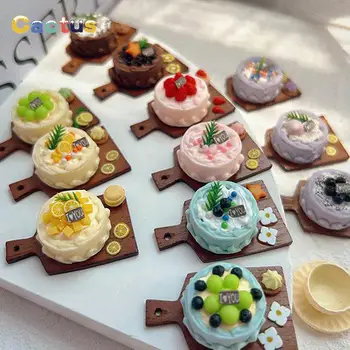 BRICOLAJE Accesorios para el Hogar Decoración de casa de Muñecas de Simulación de la Escena del Juguete Delicioso Postre en Miniatura de la Torta de Cumpleaños de Alimentos Modelo