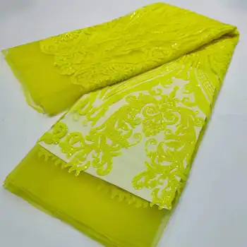2023 Moda amarillo francés de encaje de tul tejido 3D Floral de Lentejuelas vestido de Fiesta Africana de la tela de encaje cosido vestido de novia de material