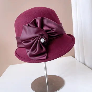De lujo de raso de flores de Perlas Pescador sombrero de las Mujeres Hepburn bombín lana Australiana sombrero de fieltro con deformado borde de la cuenca del sombrero