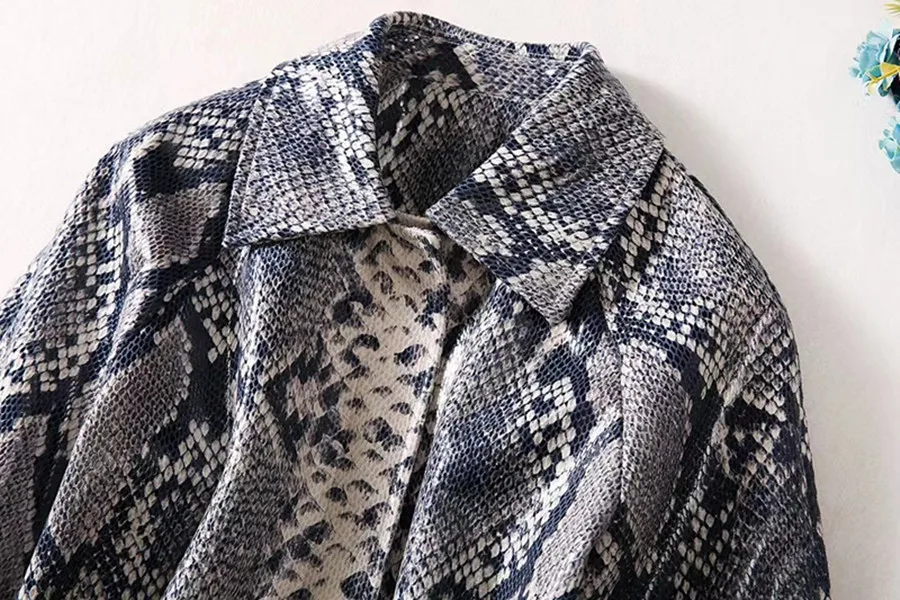 Europeos y Americanos de las mujeres ropa de 2023 otoño nuevo estilo de manga Larga solapa azul-gris de la impresión del leopardo de la moda de la Correa de abrigo . ' - ' . 2
