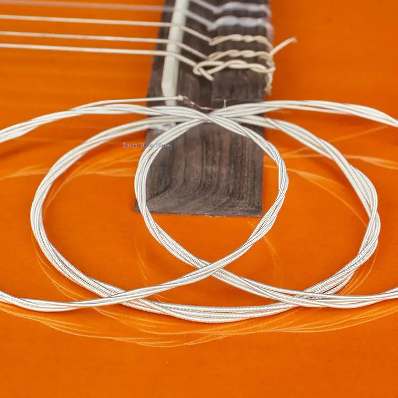 Super Paridad！！Clásica De Cuerdas De Nylon Transparente Adecuado Para Guitarra De 6 Cuerdas Ligero Y Duradero Instrumento Musical Partes . ' - ' . 1