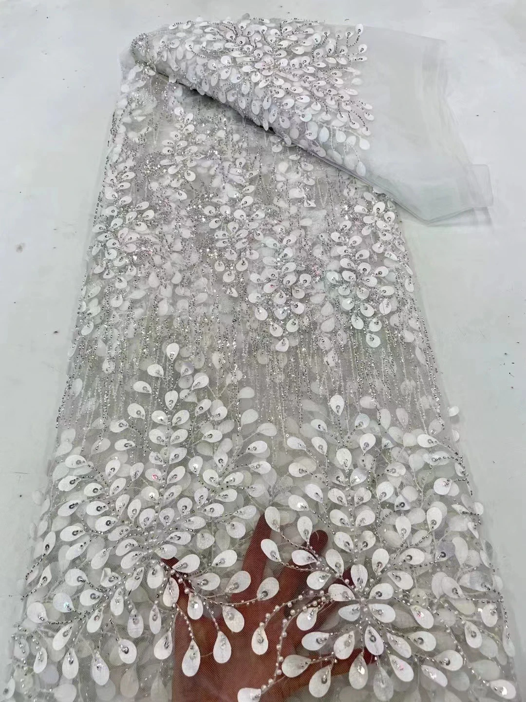 Venta caliente de África Bordados hechos a Mano de Perlas Con 3D flor de Alta Calidad Con Hermosa lentejuelas de Tela de Malla de Tul francés Tejido de Red . ' - ' . 1